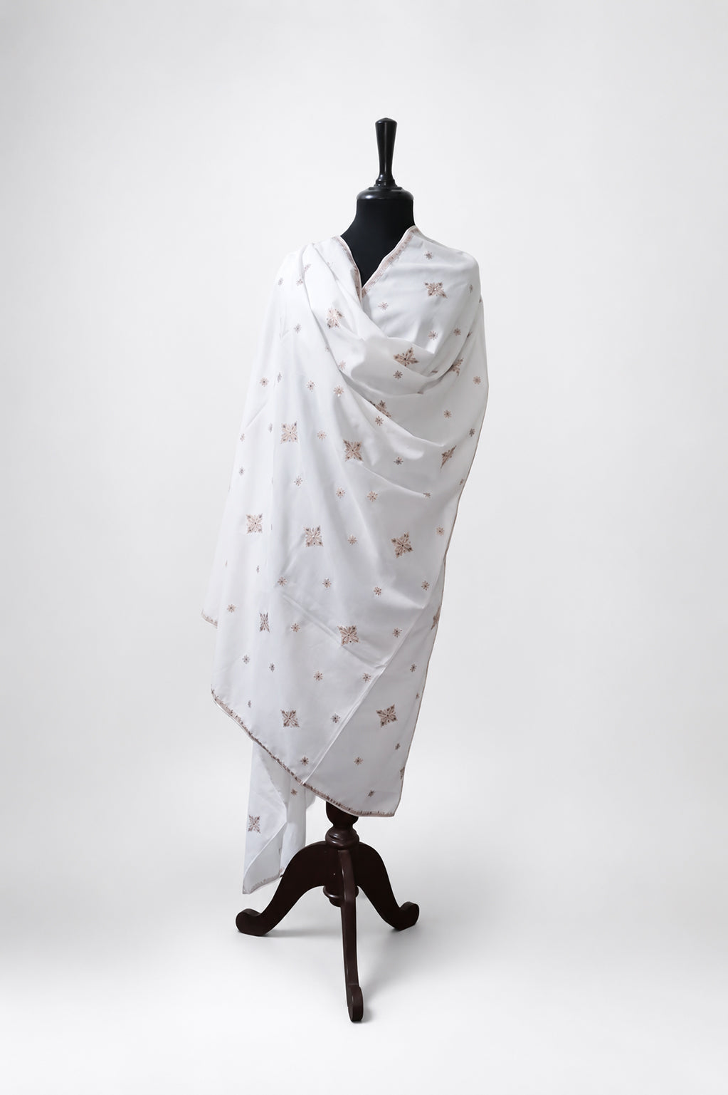 Noor Kaani Shawl