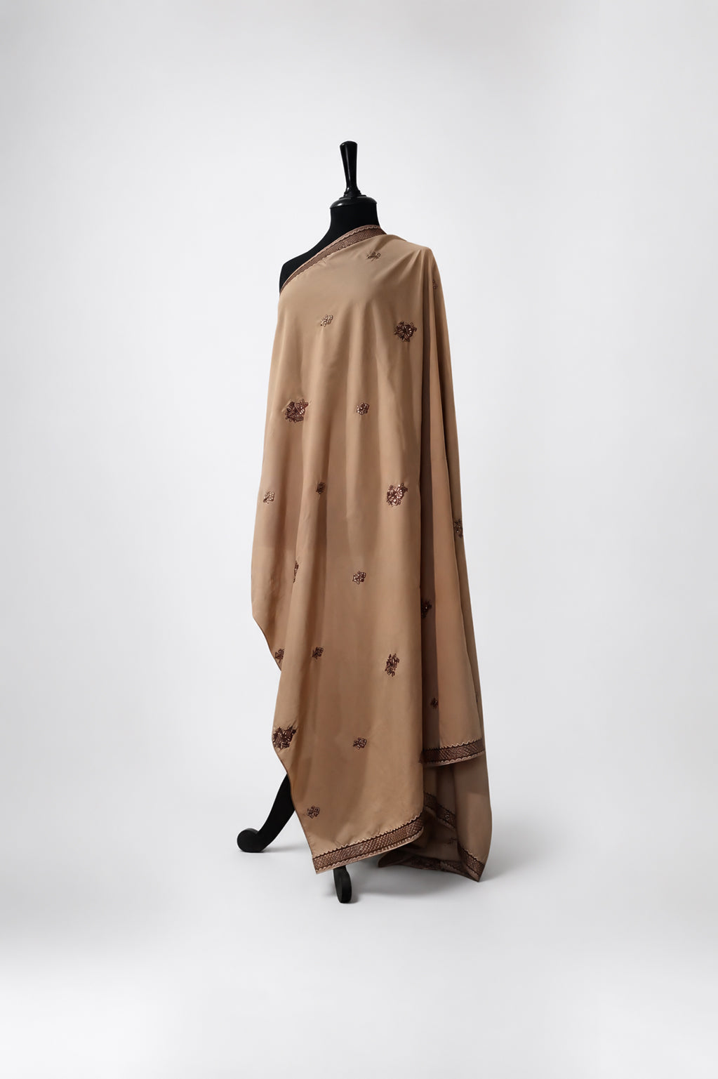 Gul Naaz Shawl