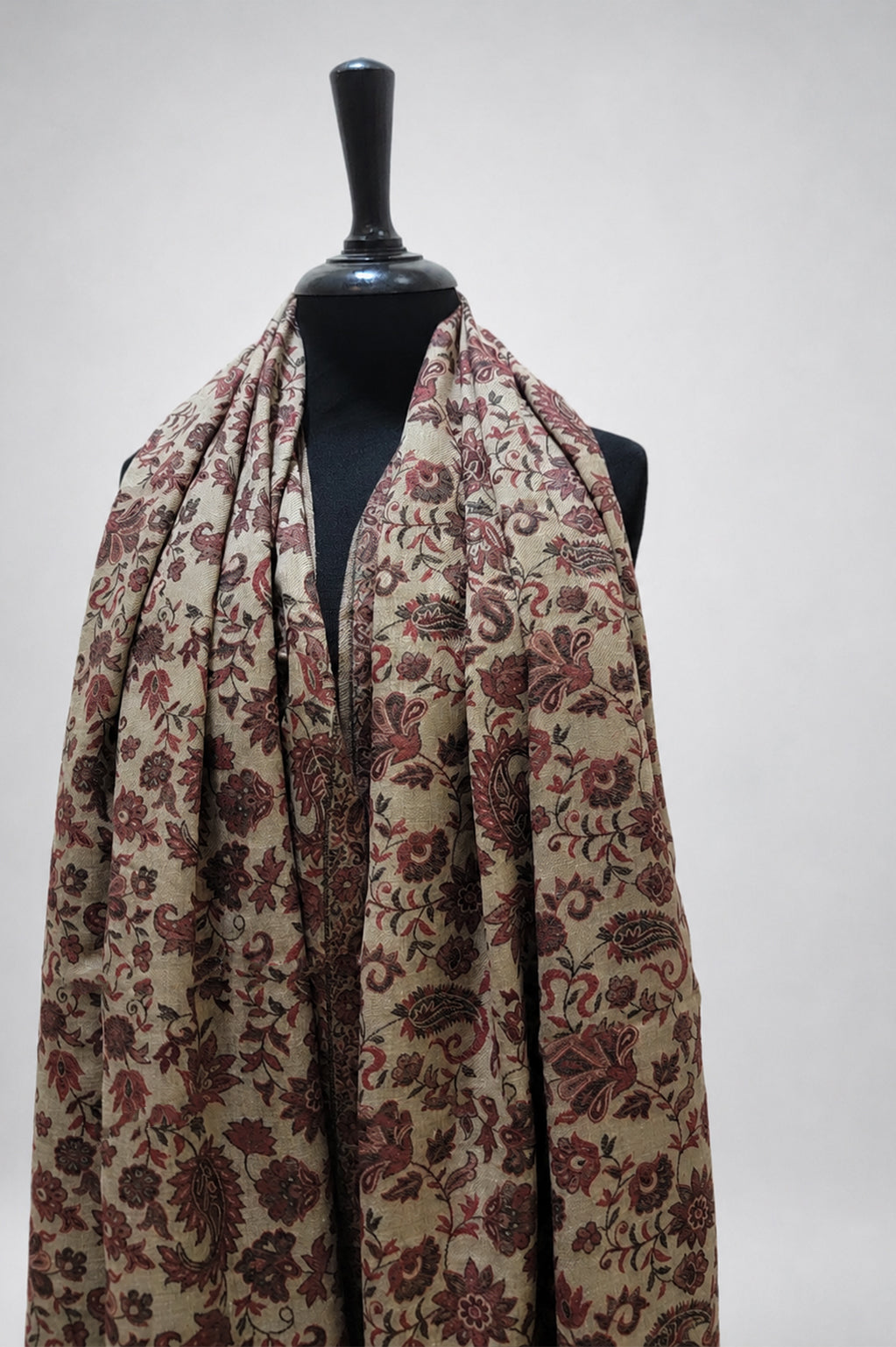 Premium Kani Shawl with Kashmiri-Inspired Motifs