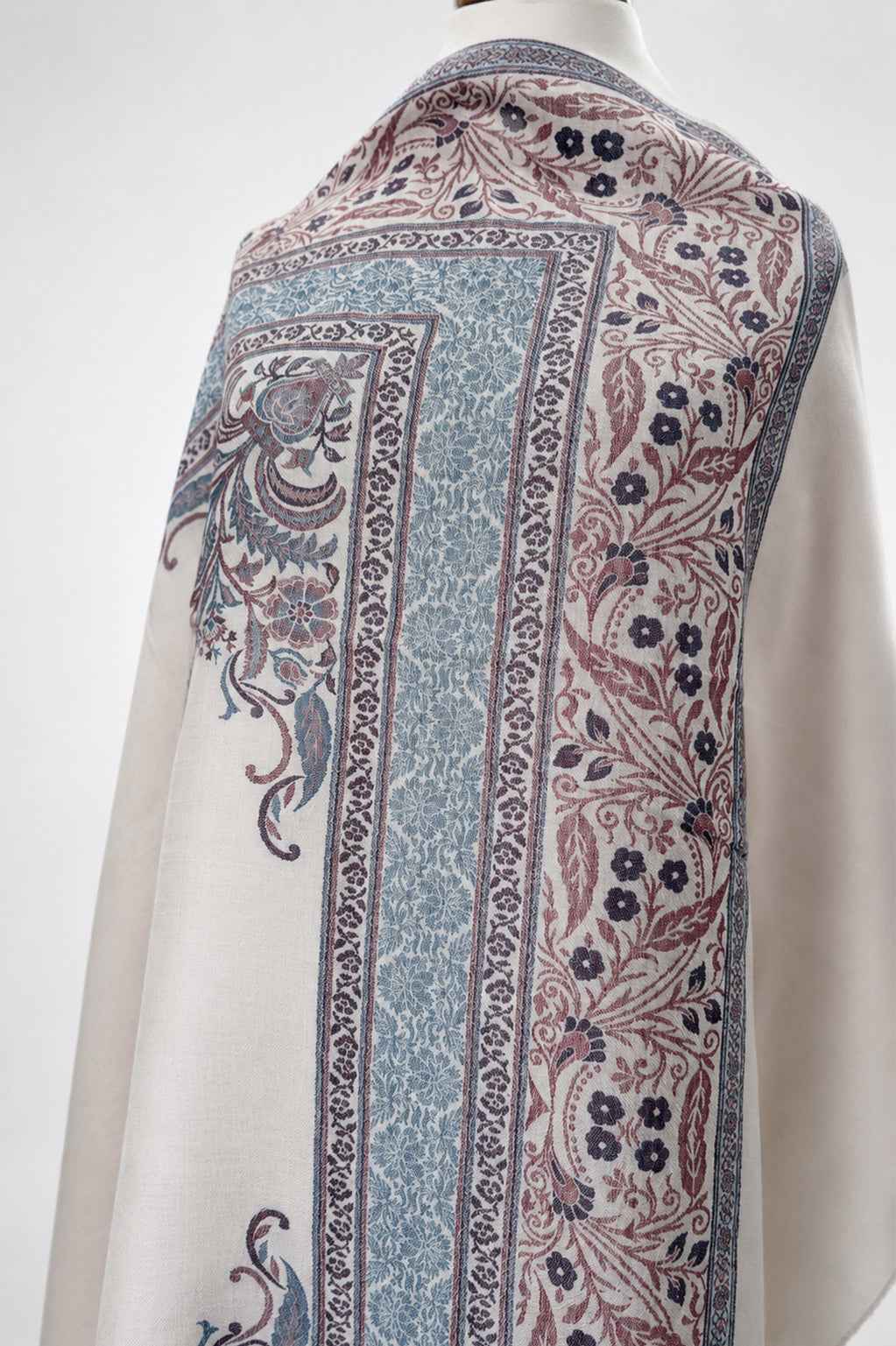 Premium Kani Shawl with Kashmiri Floral Motifs