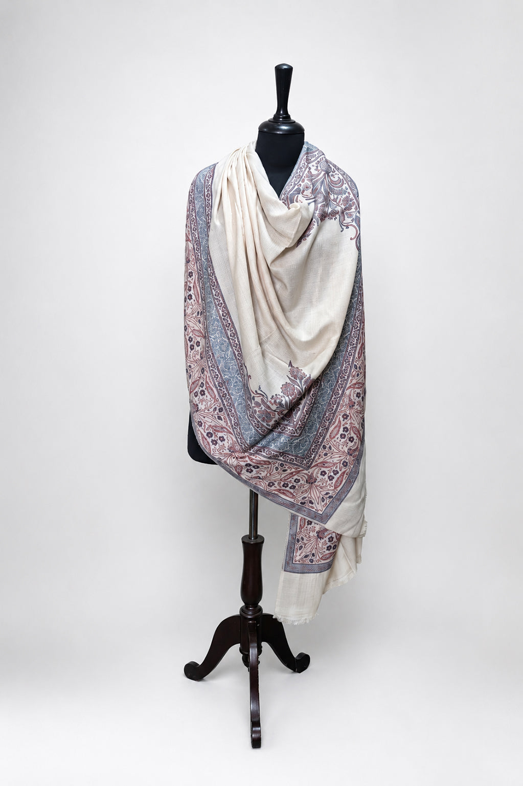 Premium Kani Shawl with Kashmiri Floral Motifs