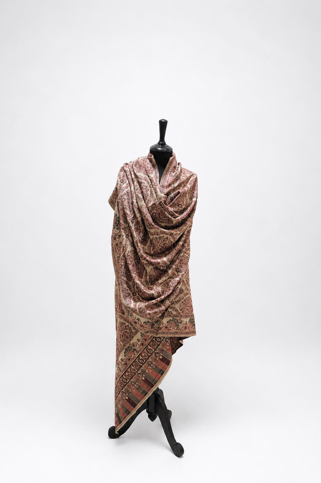Premium Kani Shawl with Kashmiri-Inspired Motifs
