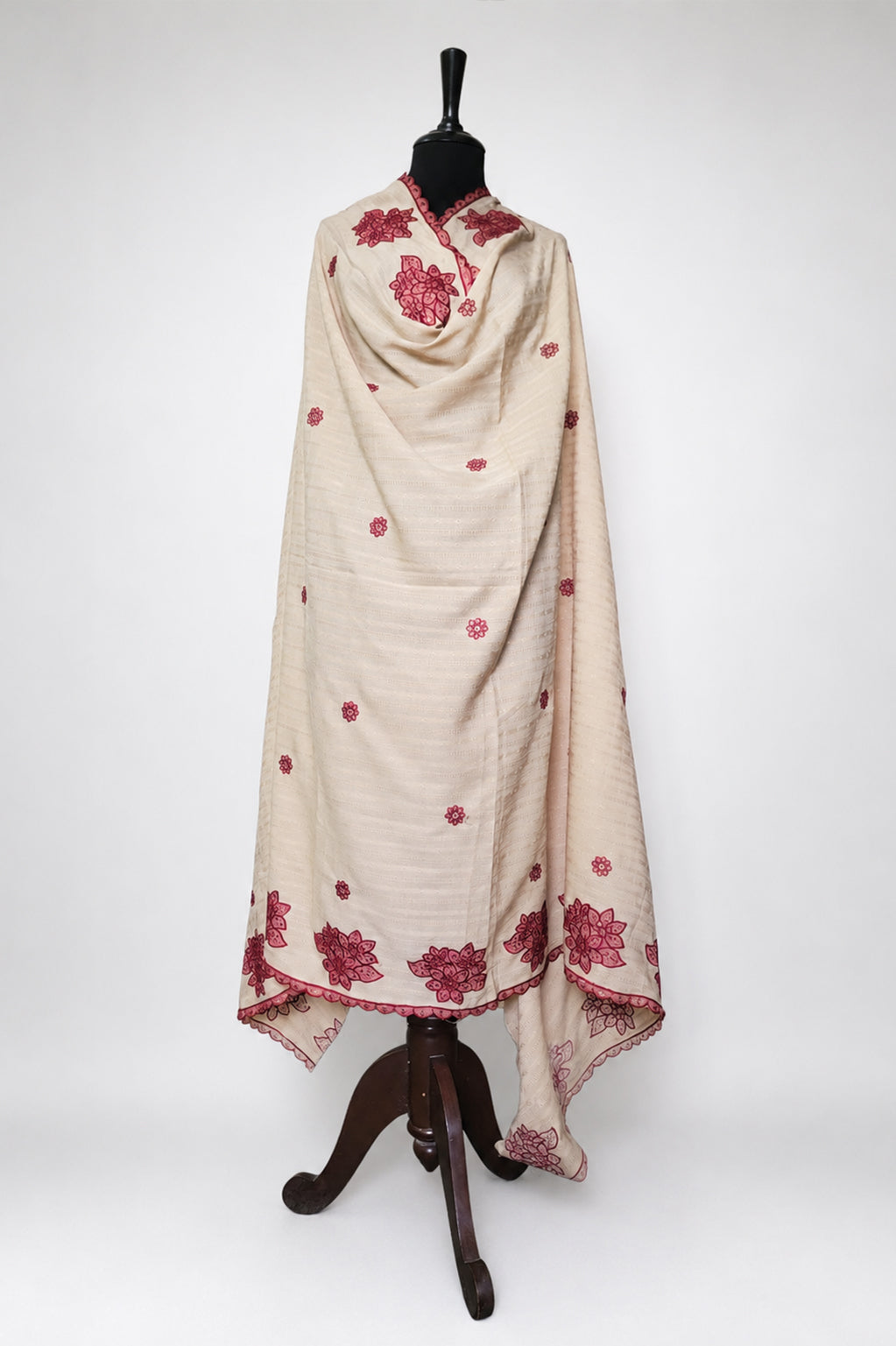 Dil Nasheen Shawl