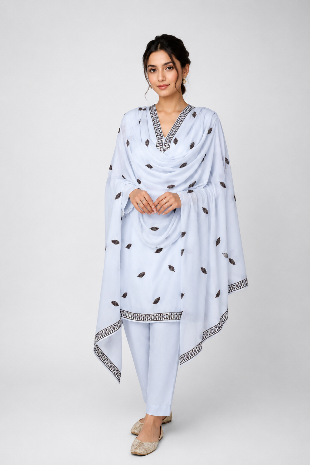 Sufaid Chandni Shawl
