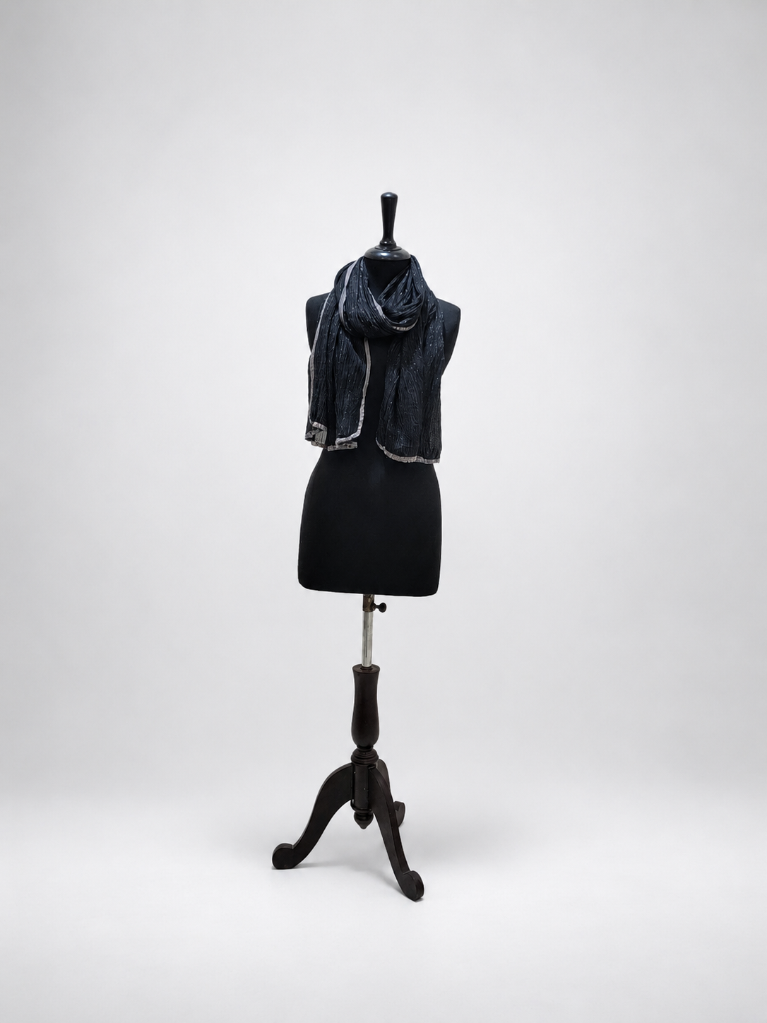 Luxury Crinkle-Tilla Chiffon Stole